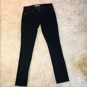 Fossil Skinny Jeans. Waist 27 Inseam 30.5”